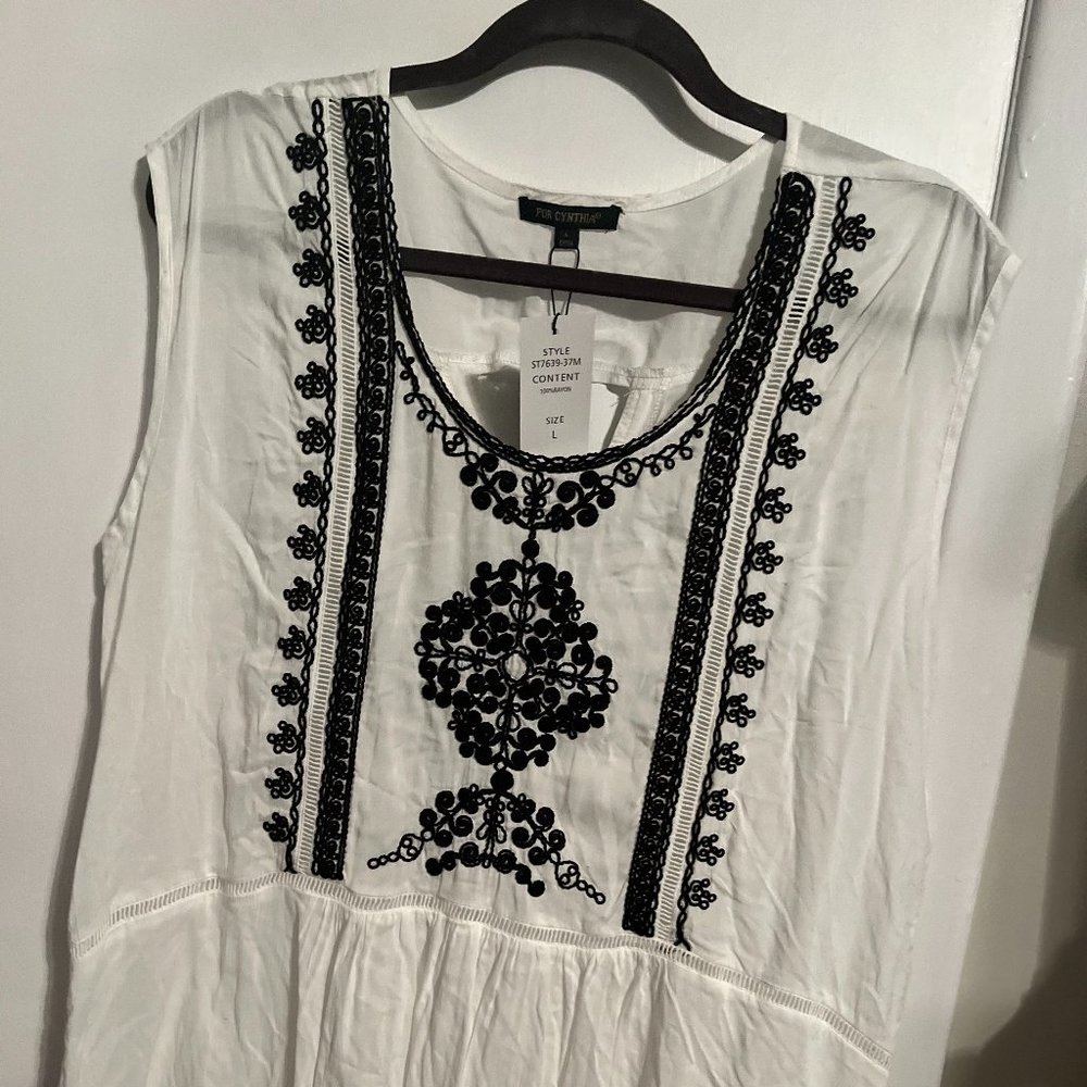 NWT FOR CYNTHIA BLACK & WHITE SLEEVELESS BLOUSE SZ L